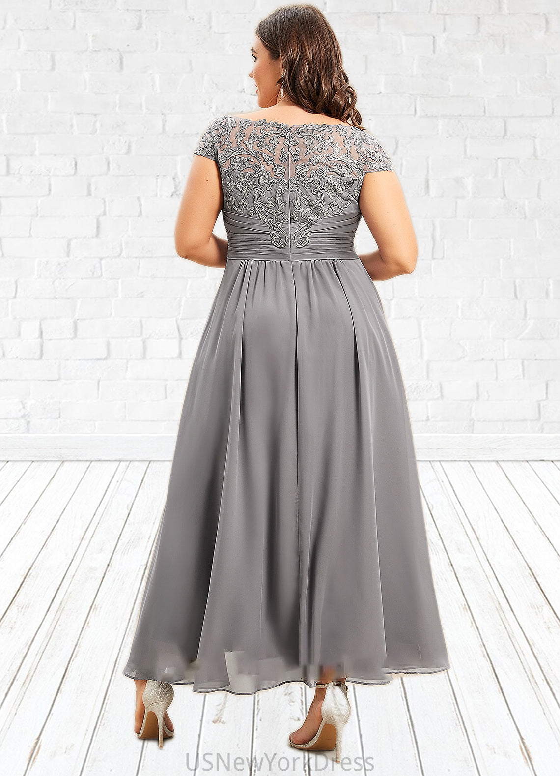 Donna A-Line Scoop Neck Asymmetrical Chiffon Lace Mother of the Bride Dress DJ126P0014556