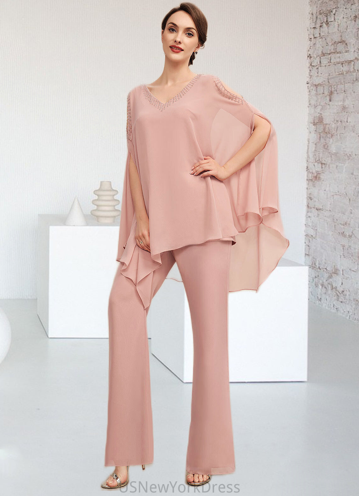 Barbara Jumpsuit/Pantsuit V-neck Floor-Length Chiffon Mother of the Bride Dress With Beading DJ126P0014560