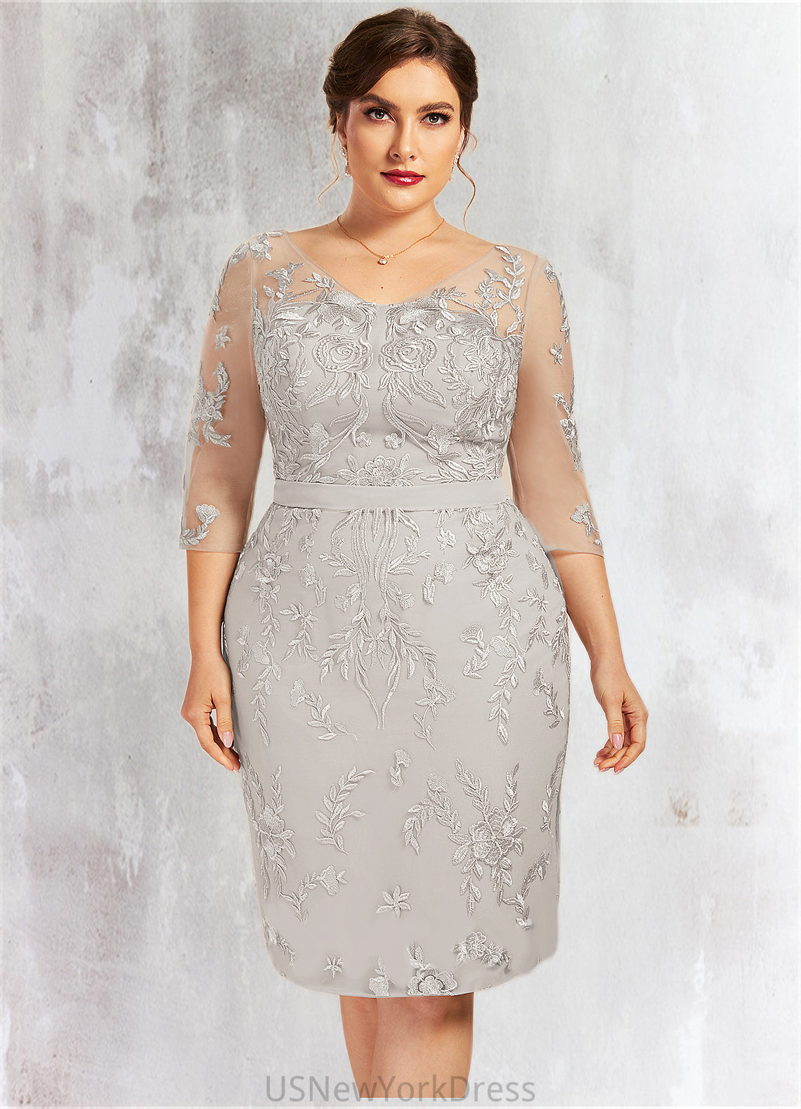 Scarlett Sheath/Column V-neck Knee-Length Lace Mother of the Bride Dress DJ126P0014570