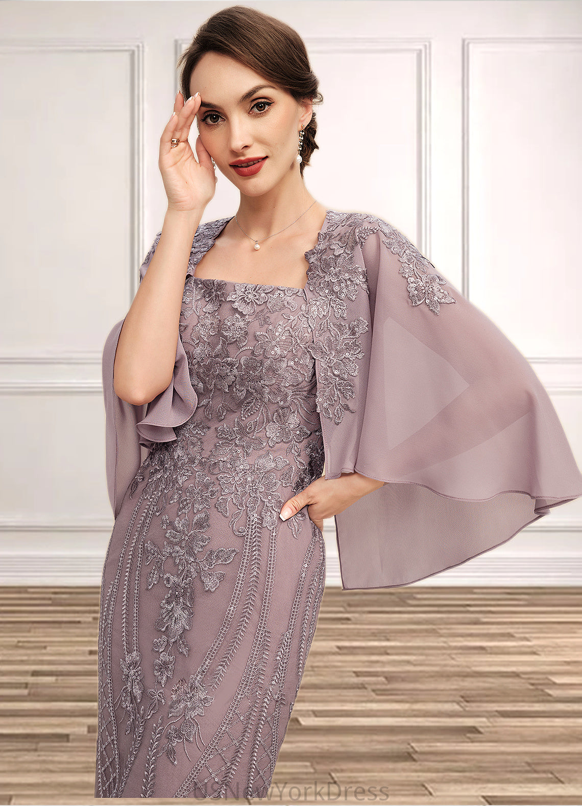 Abby Sheath/Column Square Neckline Knee-Length Chiffon Lace Mother of the Bride Dress With Sequins DJ126P0014653