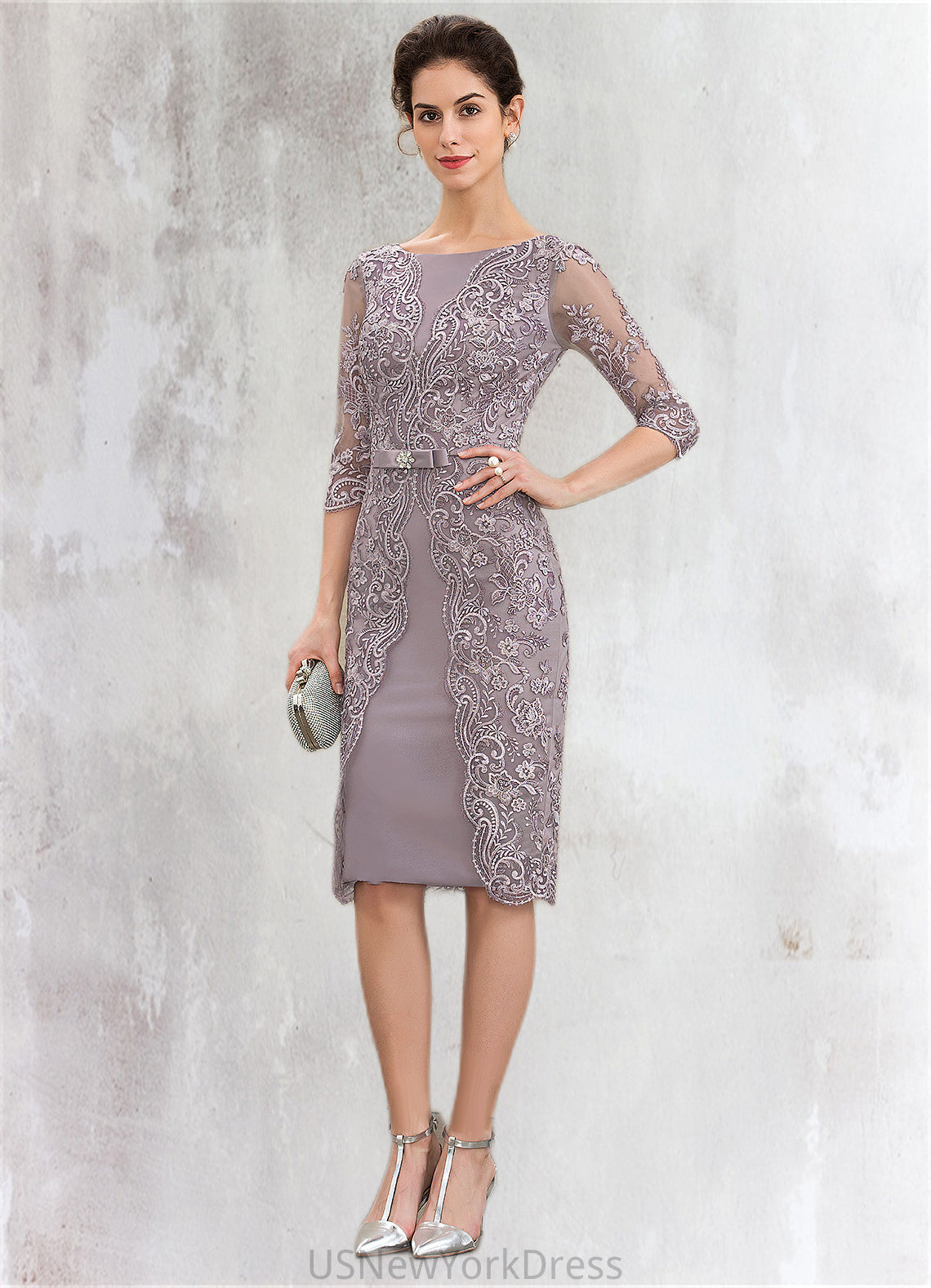 Mariam Sheath/Column Scoop Neck Knee-Length Satin Lace Mother of the Bride Dress With Beading Bow(s) DJ126P0014727