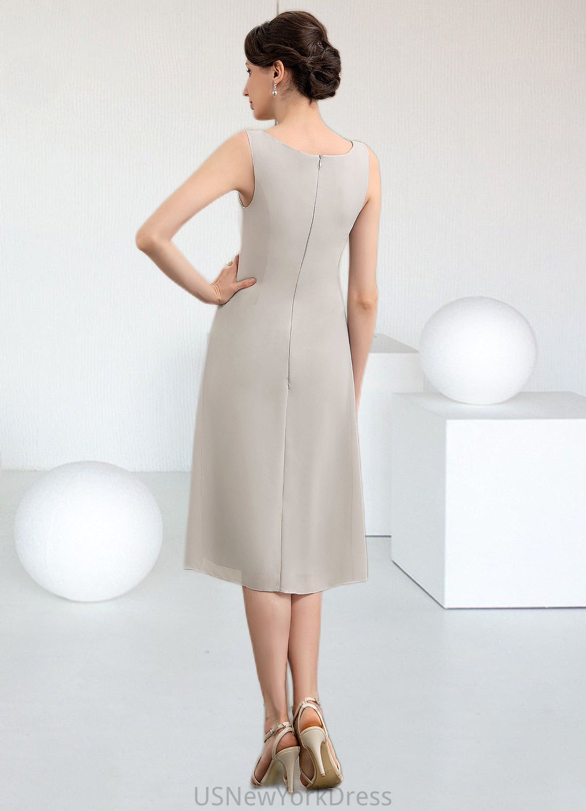 Tatiana A-Line Scoop Neck Knee-Length Chiffon Mother of the Bride Dress DJ126P0014935