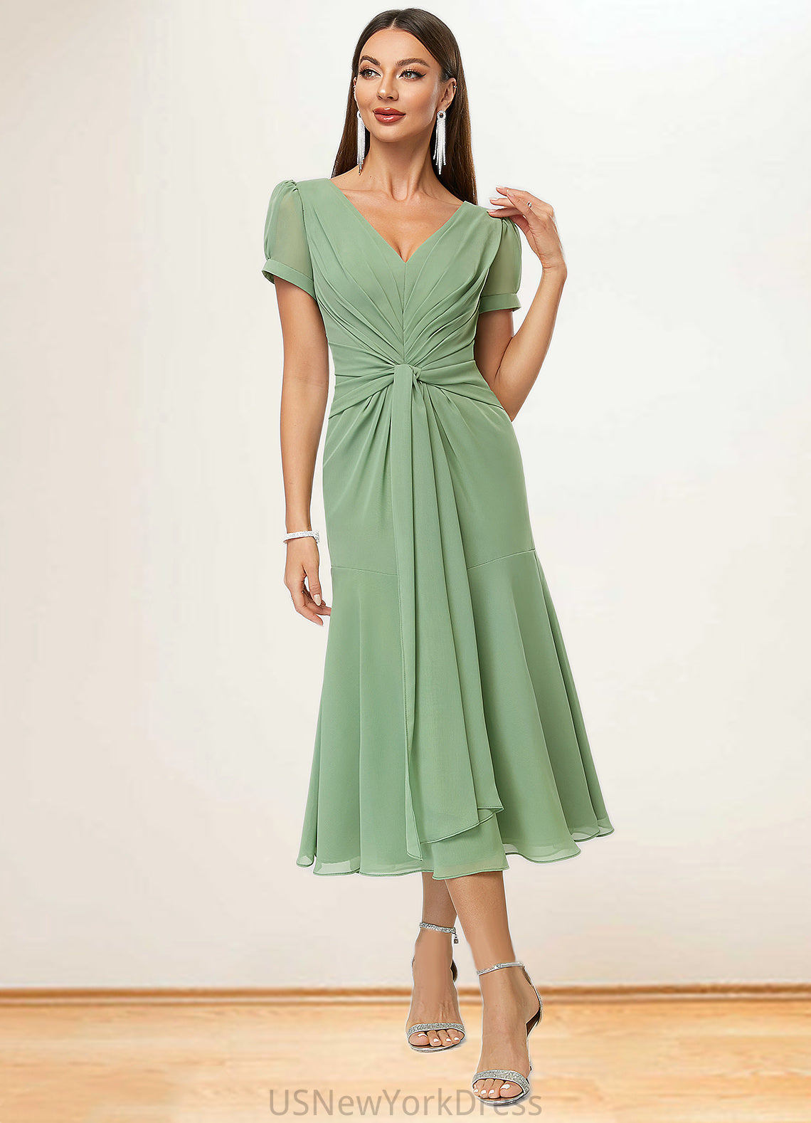 Isabela Trumpet/Mermaid V-Neck Tea-Length Chiffon Cocktail Dress With Pleated DJP0022315