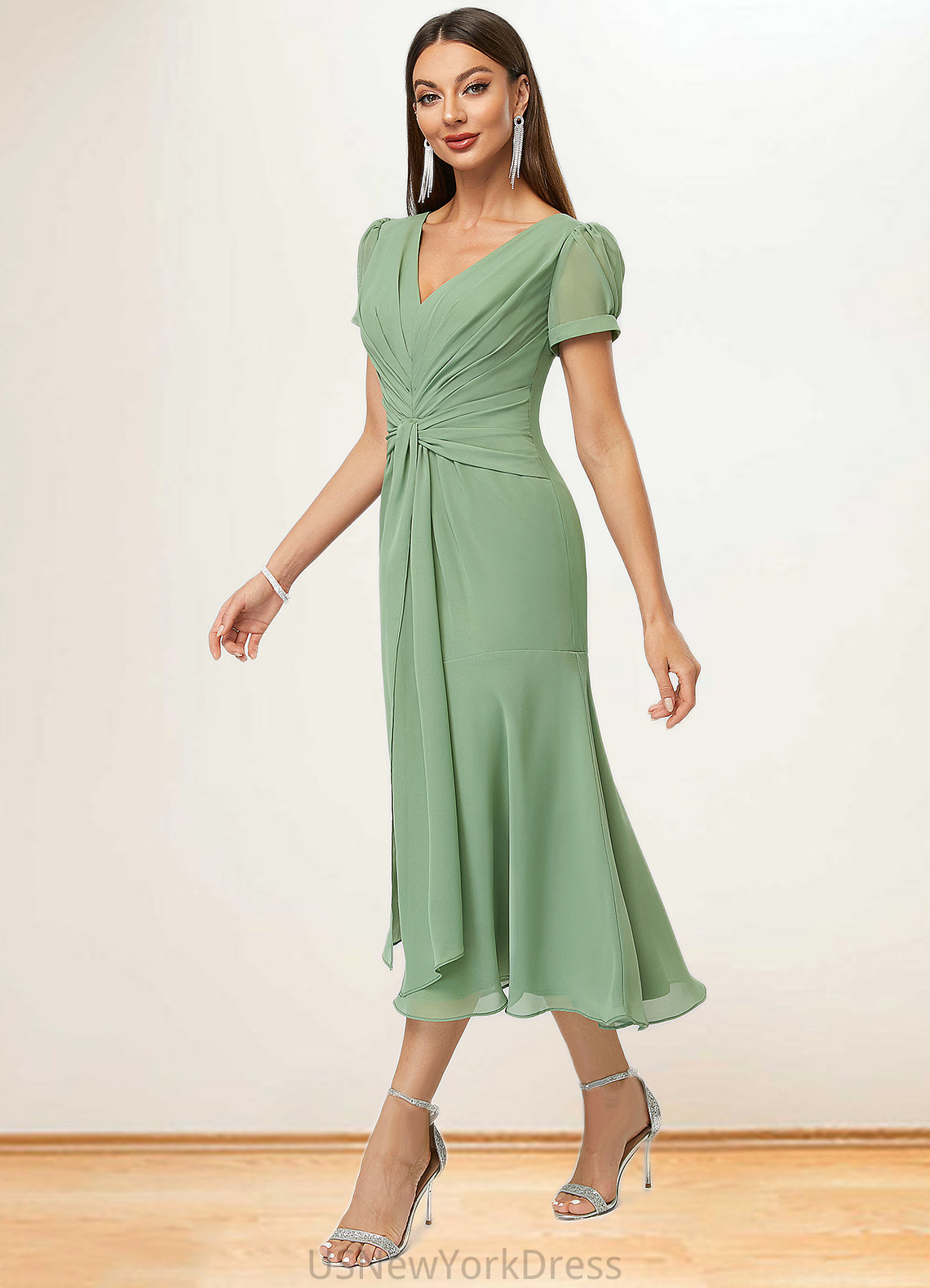 Isabela Trumpet/Mermaid V-Neck Tea-Length Chiffon Cocktail Dress With Pleated DJP0022315