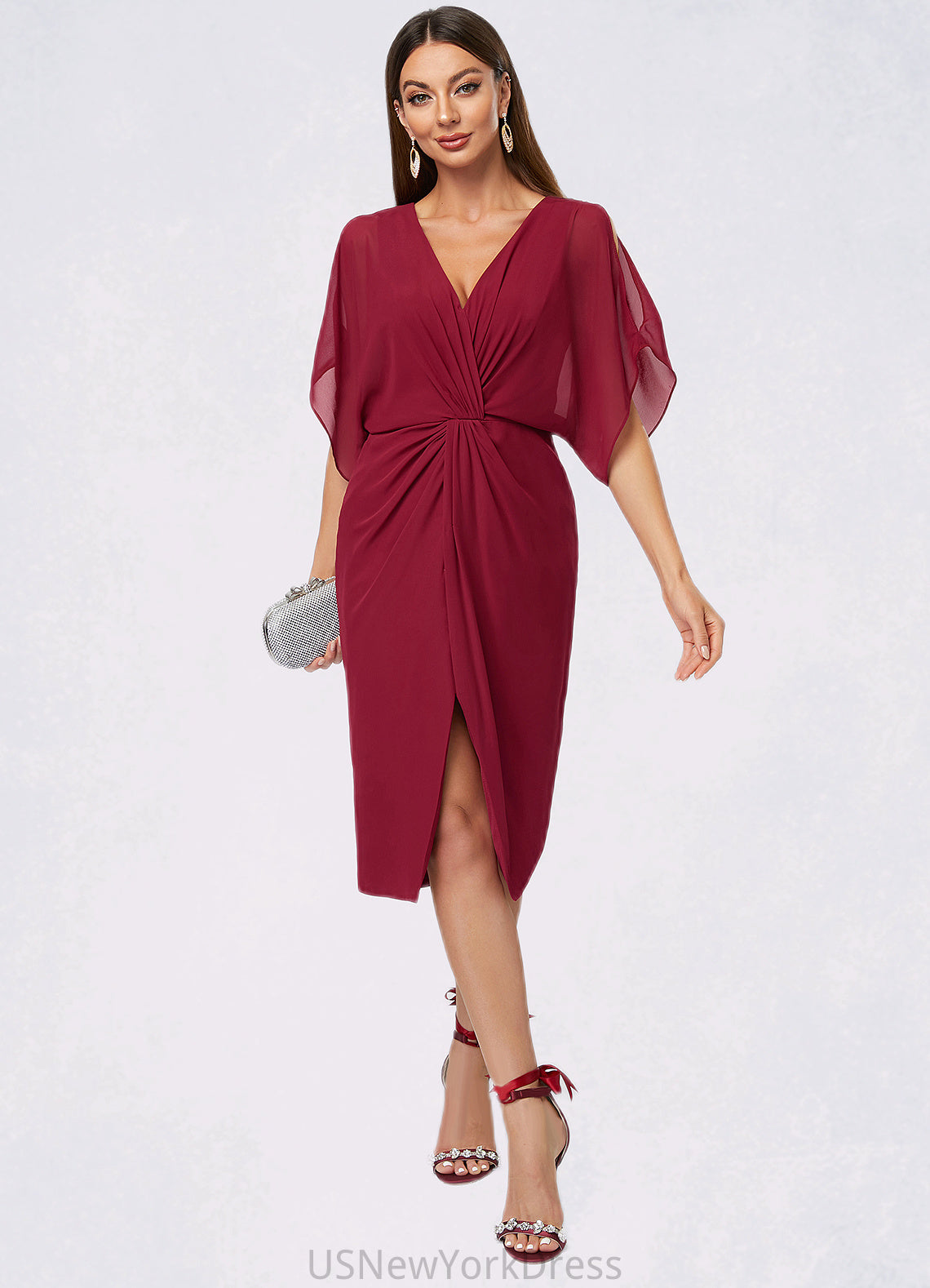 Cameron Sheath/Column V-Neck Knee-Length Chiffon Cocktail Dress With Pleated DJP0022386