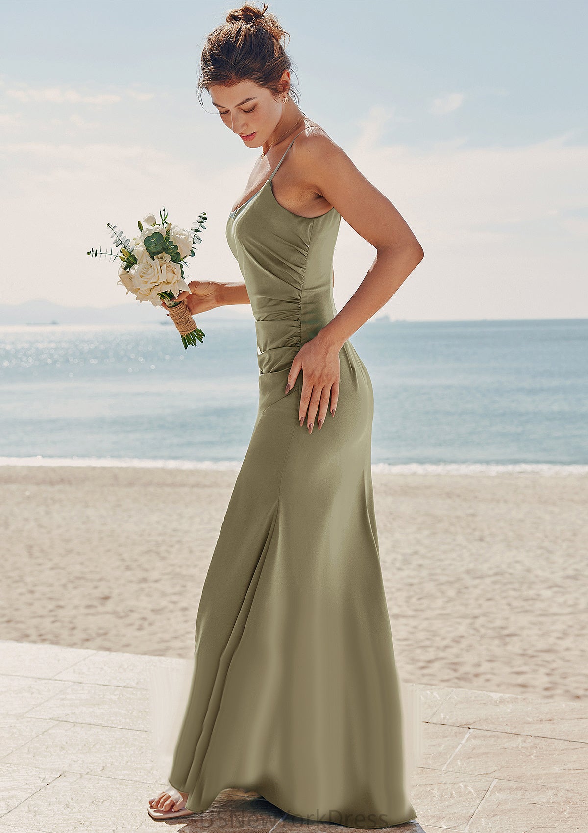 Trumpet/Mermaid Scoop Neck Sleeveless Floor-Length Stretch Satin Bridesmaid Dresses with Pleated Split Alaina DJP0025219