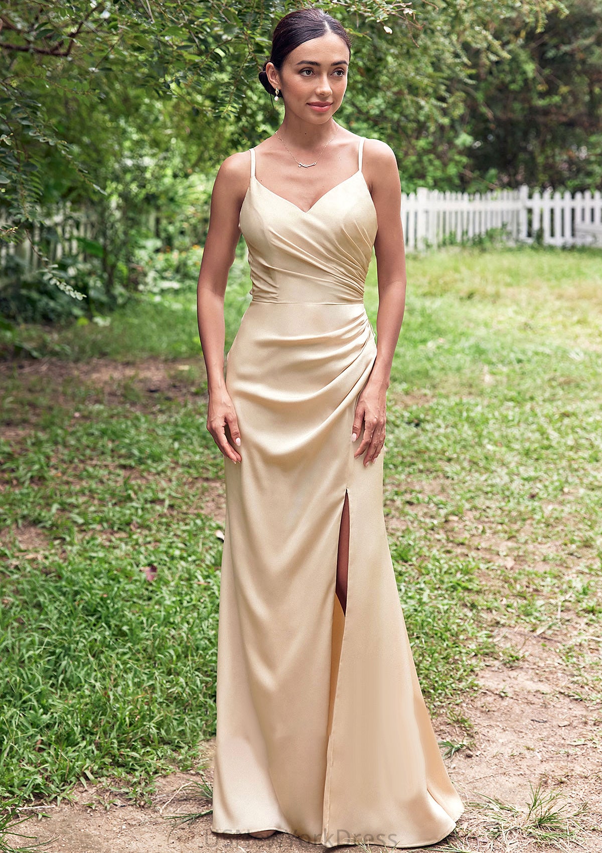 Sheath/Column V Neck Sleeveless Floor-Length Stretch Satin Bridesmaid Dresses with Pleated Split Saniyah DJP0025222