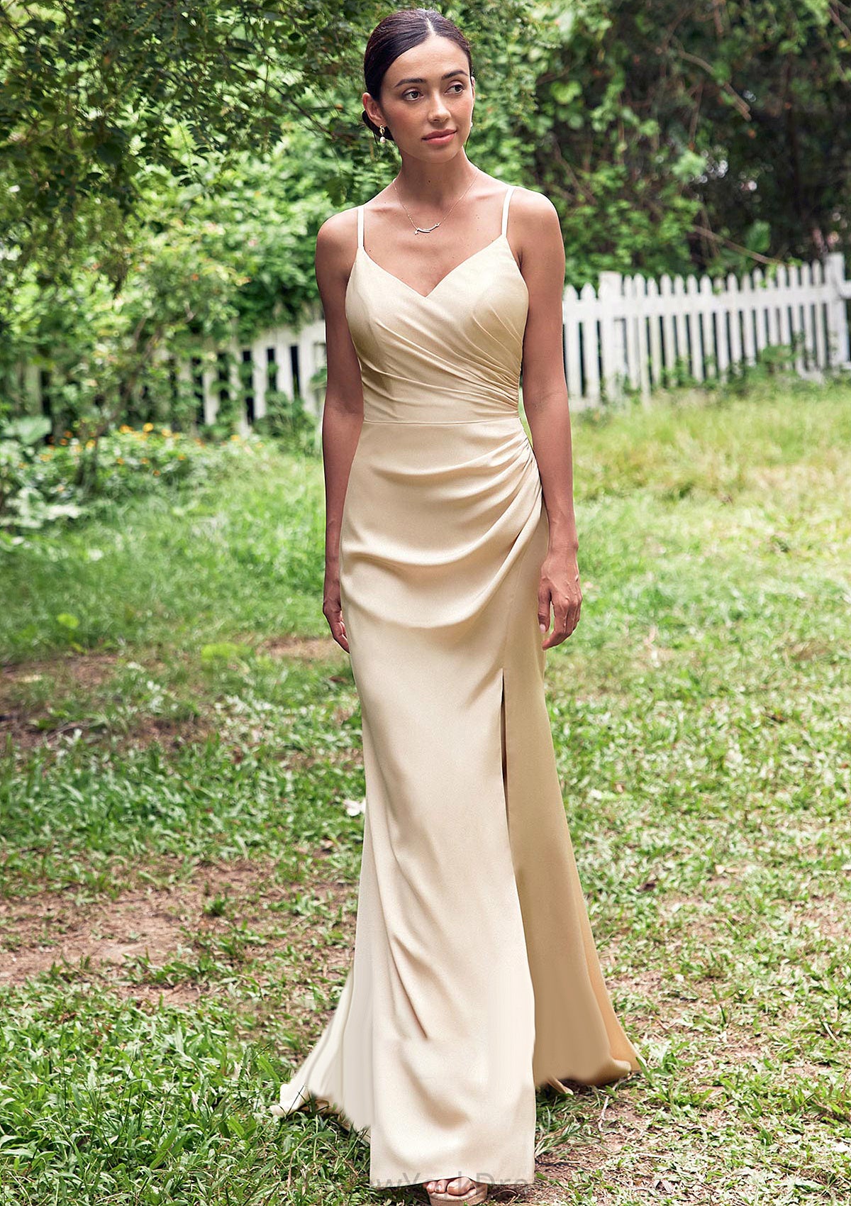 Sheath/Column V Neck Sleeveless Floor-Length Stretch Satin Bridesmaid Dresses with Pleated Split Saniyah DJP0025222