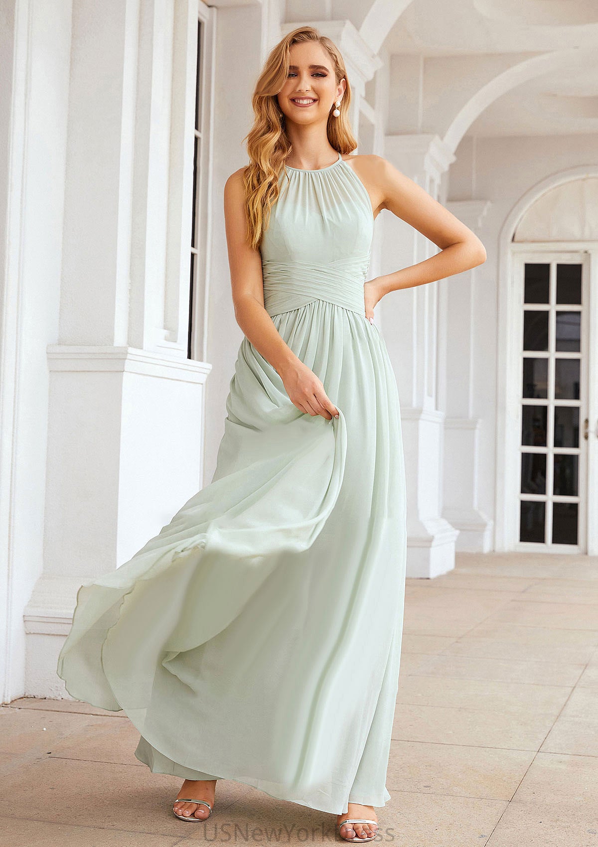 A-line Halter Sleeveless Long/Floor-Length Chiffon Bridesmaid Dresses With Pleated Mignon DJP0025325