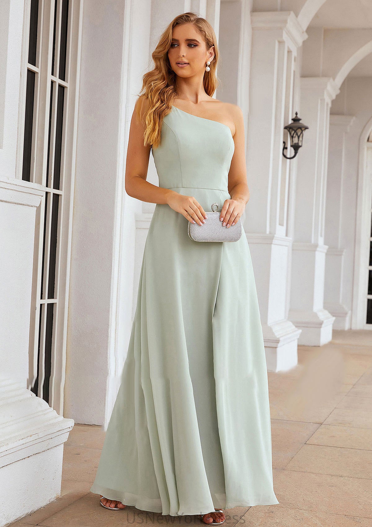 A-line One-Shoulder Sleeveless Long/Floor-Length Chiffon Bridesmaid Dresses With Split Lynn DJP0025333