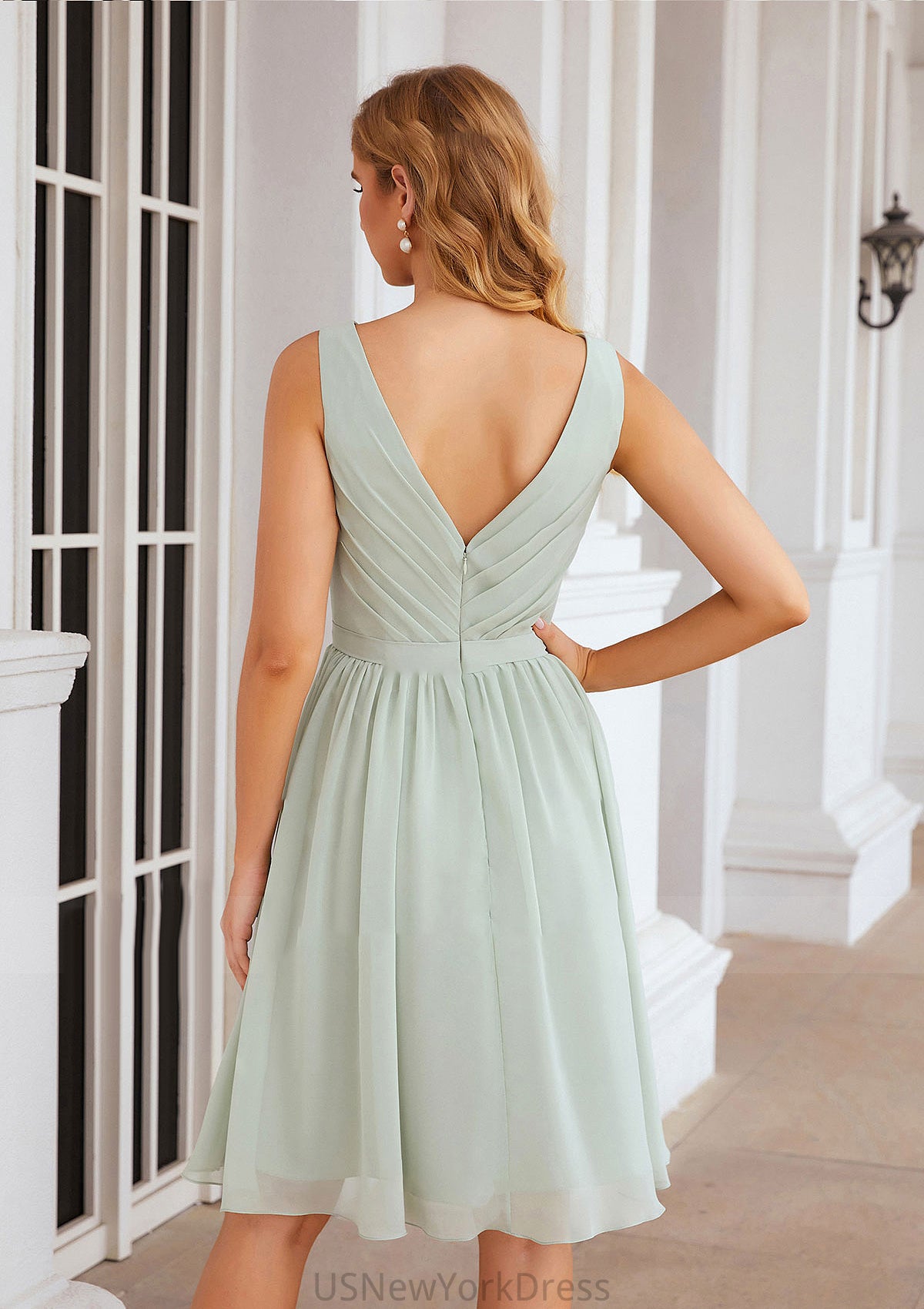 A-line V Neck Sleeveless Chiffon Knee-Length Bridesmaid Dresses With Pleated Waistband Brenna DJP0025383