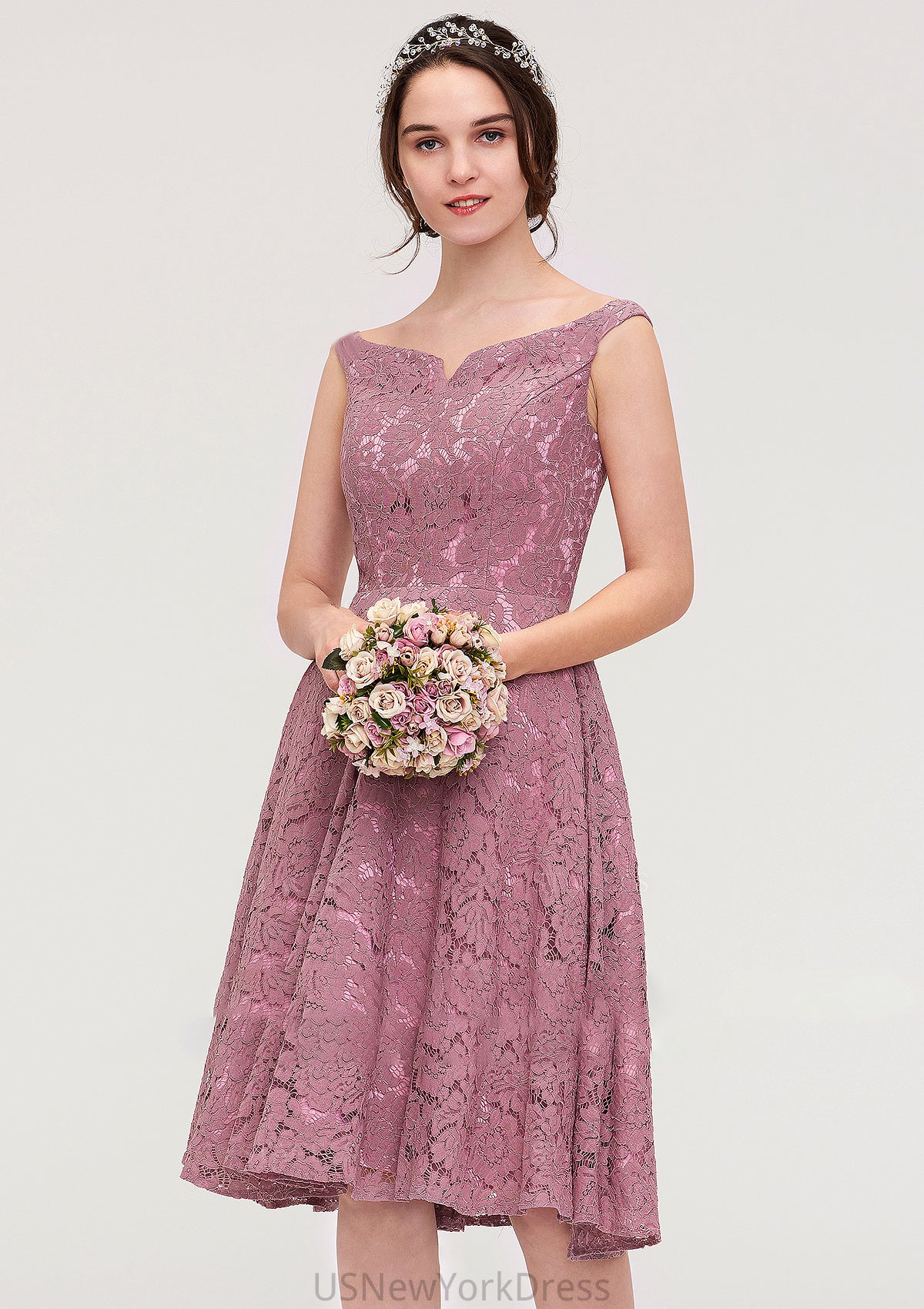 Sweetheart Sleeveless A-line/Princess Lace Knee-Length Bridesmaid Dresses Elle DJP0025421