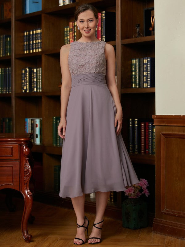 Margaret A-Line/Princess Chiffon Lace Scoop Sleeveless Tea-Length Mother of the Bride Dresses DJP0020366