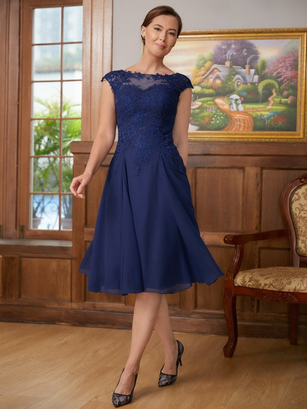 Clara A-Line/Princess Chiffon Lace Scoop Sleeveless Knee-Length Mother of the Bride Dresses DJP0020368