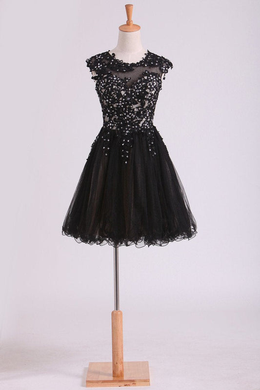 Black Scoop Short/Mini Homecoming Dresses A Line Tulle With Applique And Beading