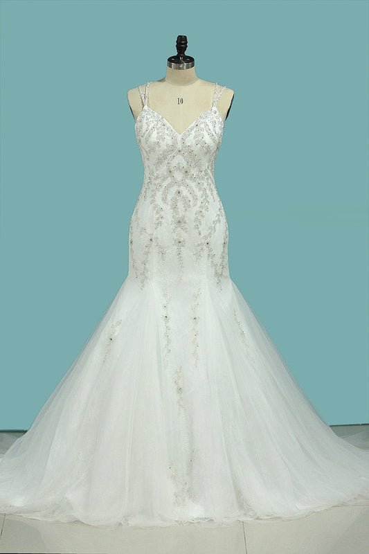 2024 Spaghetti Straps Mermaid/Trumpet Wedding Dresses Tulle With Beading