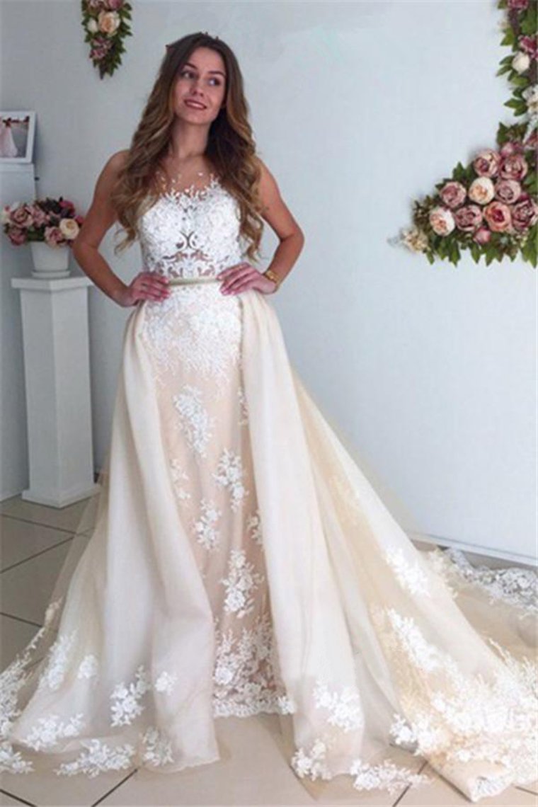 2024 Tulle Wedding Dresses Mermaid Scoop With Applique Chapel Train Detachable