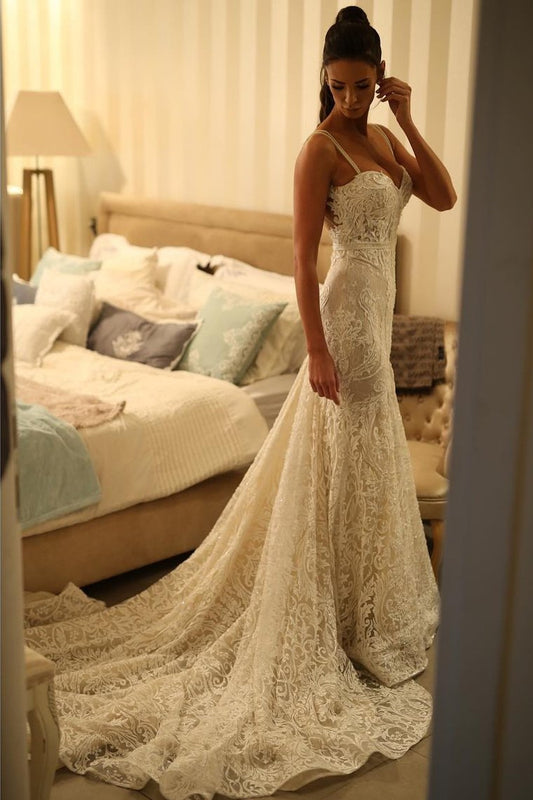 Luxurious Lace Wedding Dresses Mermaid Straps Court Train