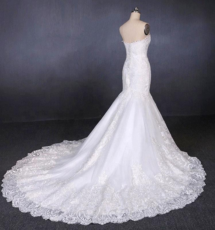 Charming Strapless Sweetheart Mermaid Lace Appliques White Wedding Dresses SRS15128