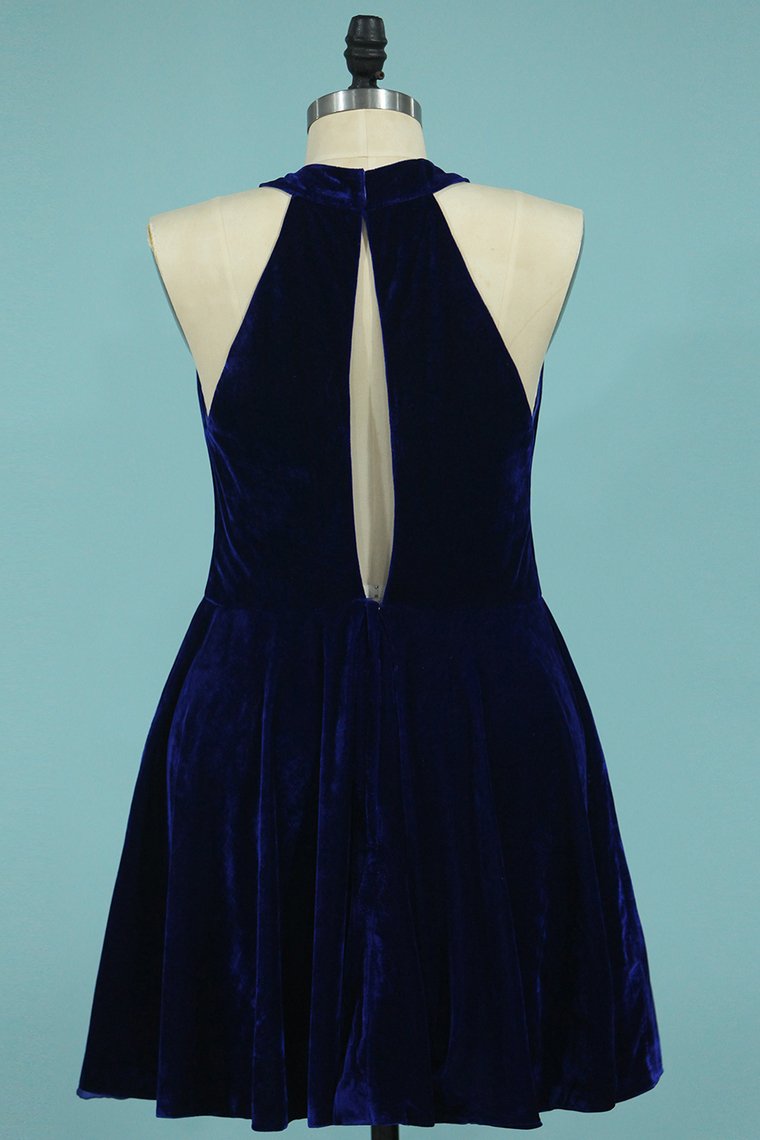 2024 Velvet Cocktail Dresses Scoop Open Back A Line Short/Mini