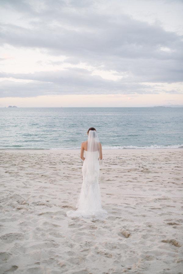 Subtle Sweetheart Strapless Lace Mermaid White Sleeveless Tulle Beach Wedding Dresses JS278