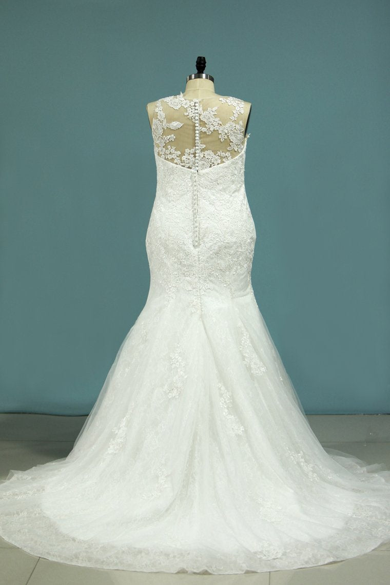 Mermaid Wedding Dresses Tulle Scoop With Applique Covered Button