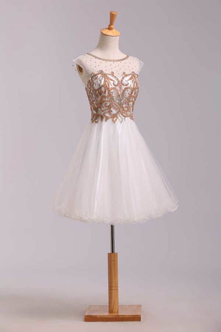 Lovely Homecoming Dresses A Line White Scoop Short/Mini Tulle