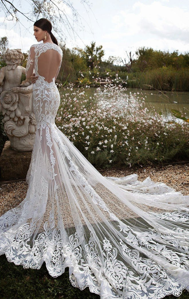 Vintage Long Sleeve Lace Open Back Mermaid Tulle White Wedding Dresses