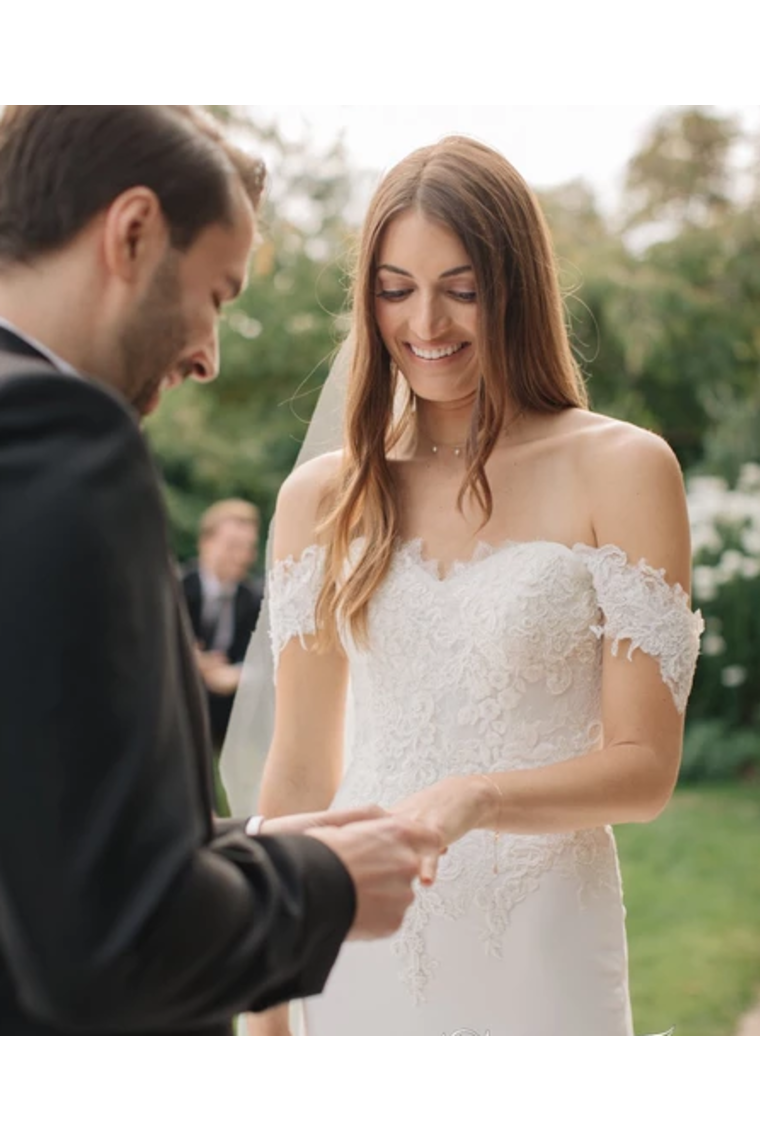 Sweetheart Lace Mermaid Wedding Dress With Off Shoulder Neckline Chapel Train