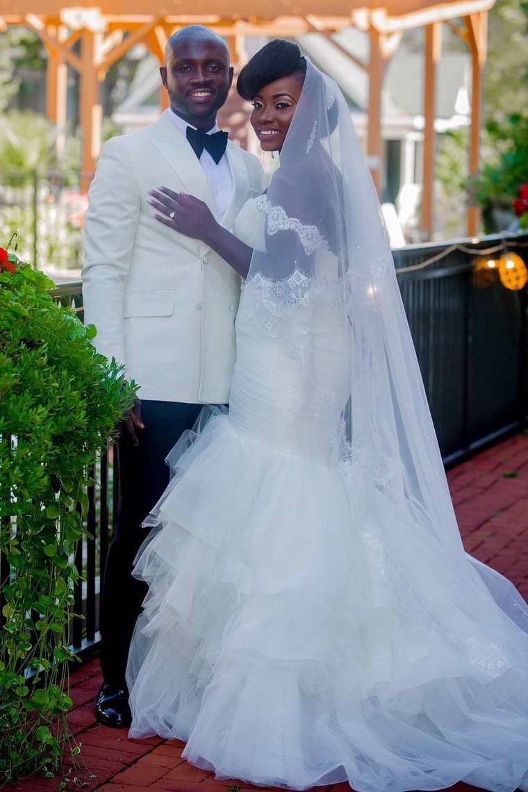 Off The Shoulder Wedding Dresses Mermaid Tulle With Ruffles And Beads