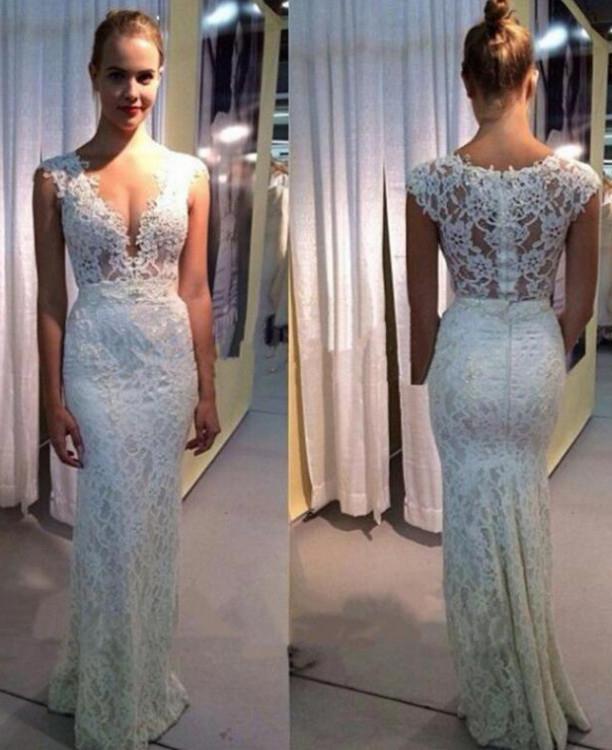 Elegant V-Neck Lace Fitted Vintage Mermaid Cap Sleeve Ivory Wedding Dresses