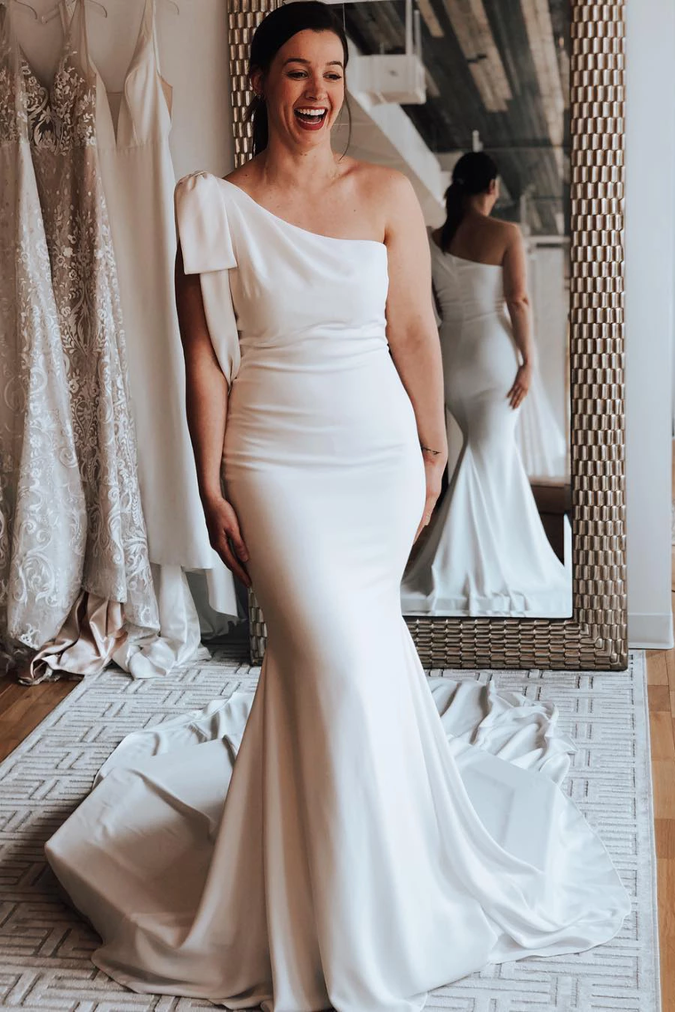 One Shoulder Mermaid Wedding Dress With Chapel Train Chiffon