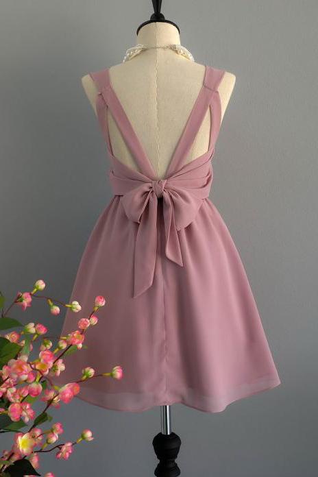 A Line Backless Dusty Rose Homecoming Dresses Scoop Chiffon Short Bridesmaid Dresses JS829