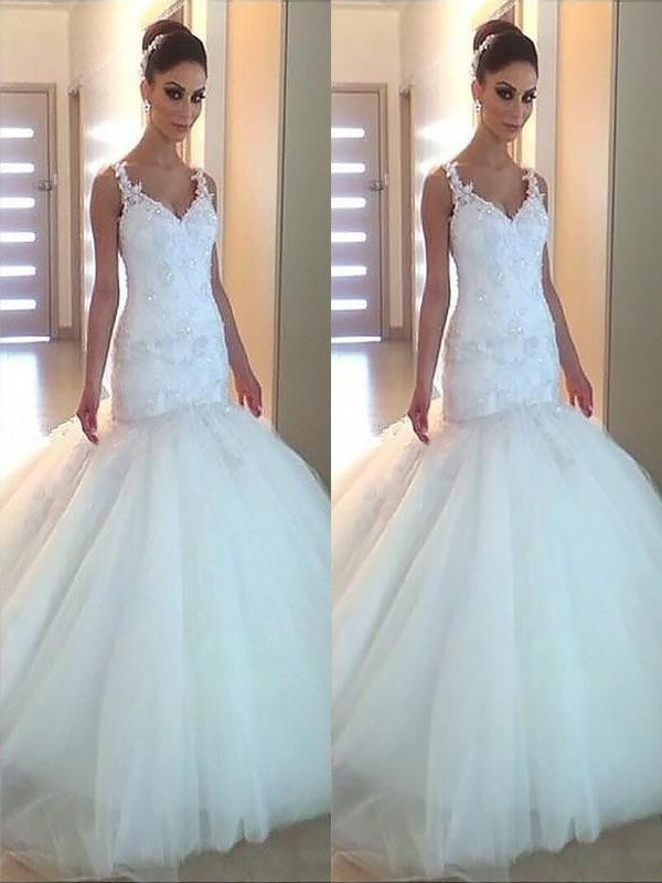 Court V-neck Trumpet/Mermaid Sleeveless Applique Tulle Train Wedding Dresses