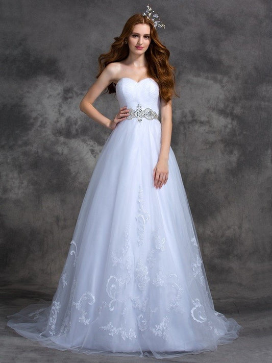 Long A-line/Princess Sleeveless Beading Sweetheart Satin Wedding Dresses