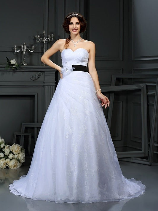 Sweetheart Sash/Ribbon/Belt A-Line/Princess Long Sleeveless Satin Wedding Dresses