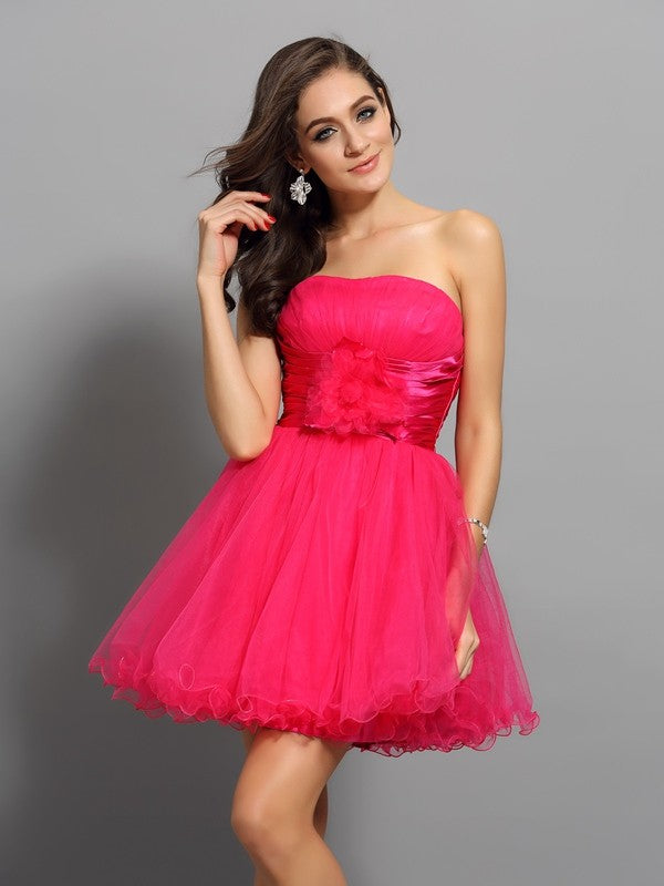 A-Line/Princess Sweetheart Sash/Ribbon/Belt Sleeveless Short Homecoming Dresses Elastic Kasey Woven Satin Cocktail Dresses