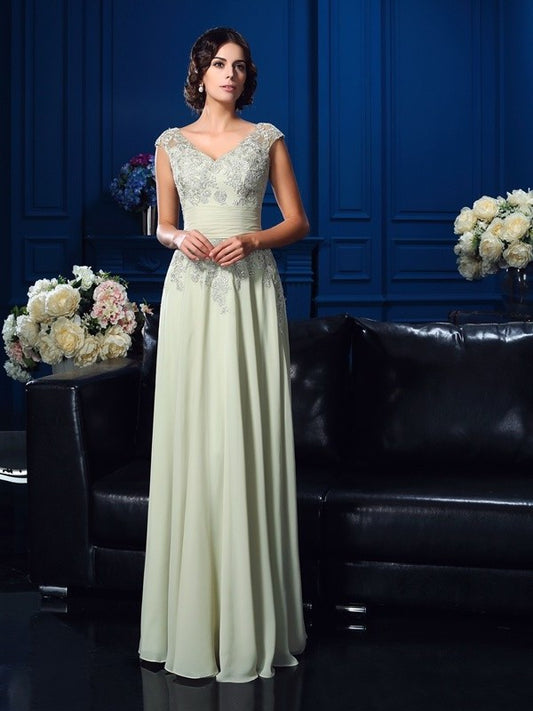 Chiffon Sleeveless Mother V-neck A-Line/Princess Long Applique of the Bride Dresses