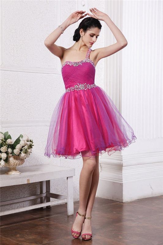 A-Line/Princess One-Shoulder Sleeveless Beading Courtney Short Homecoming Dresses Organza Cocktail Dresses