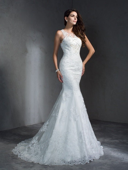 Applique Long Sleeveless Scoop Trumpet/Mermaid Lace Wedding Dresses