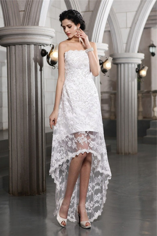 Sleeveless Low High Strapless Beading Sheath/Column Lace Wedding Dresses