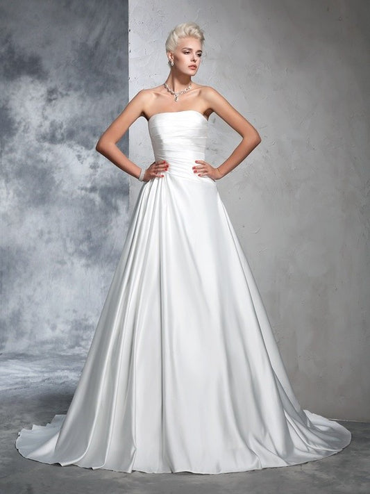 Sleeveless Ball Ruched Long Gown Strapless Satin Wedding Dresses