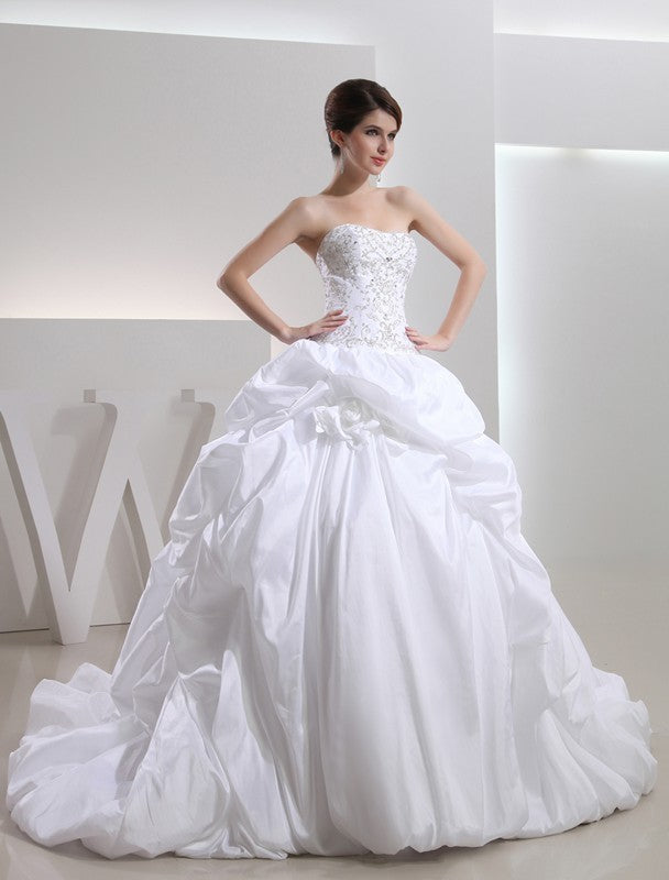 Sleeveless Ball Beading Long Gown Taffeta Wedding Dresses