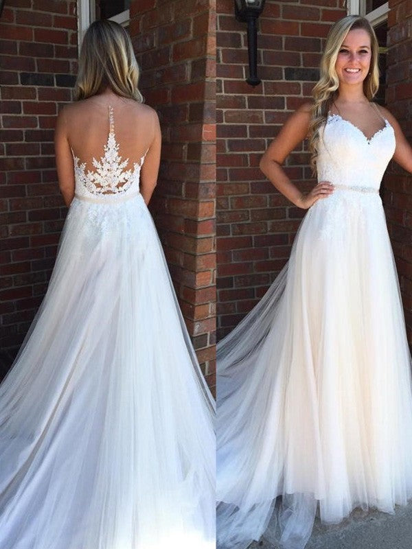 Court Sleeveless A-Line/Princess Scoop Applique Train Tulle Wedding Dresses