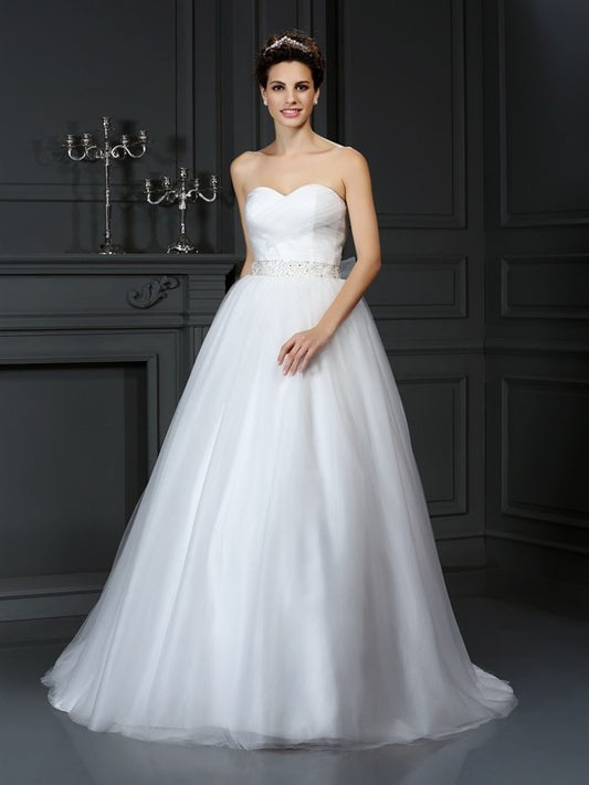 Beading Gown Sweetheart Sleeveless Long Ball Net Wedding Dresses