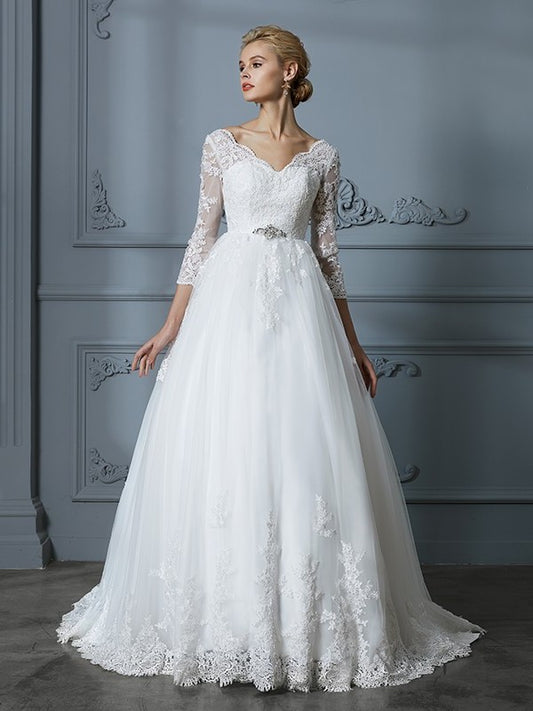 Sleeves Ball Court Train Lace V-neck 3/4 Gown Tulle Wedding Dresses