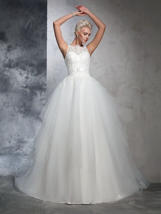 Gown Bateau Applique Long Ball Sleeveless Net Wedding Dresses