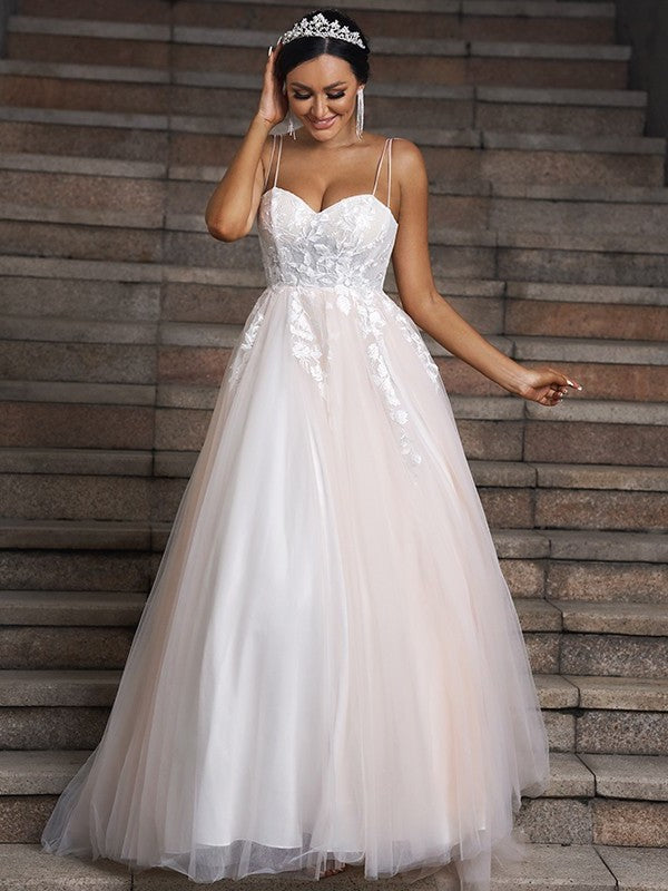 Sleeveless Tulle Applique A-Line/Princess Sweep/Brush Sweetheart Train Wedding Dresses