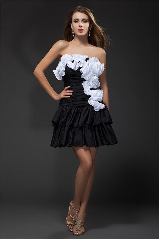 A-Line/Princess Strapless Dahlia Ruffles Hand-Made Flower Sleeveless Homecoming Dresses Short Taffeta Cocktail Dresses