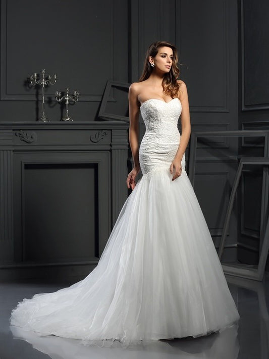 Trumpet/Mermaid Sweetheart Sleeveless Long Applique Tulle Wedding Dresses